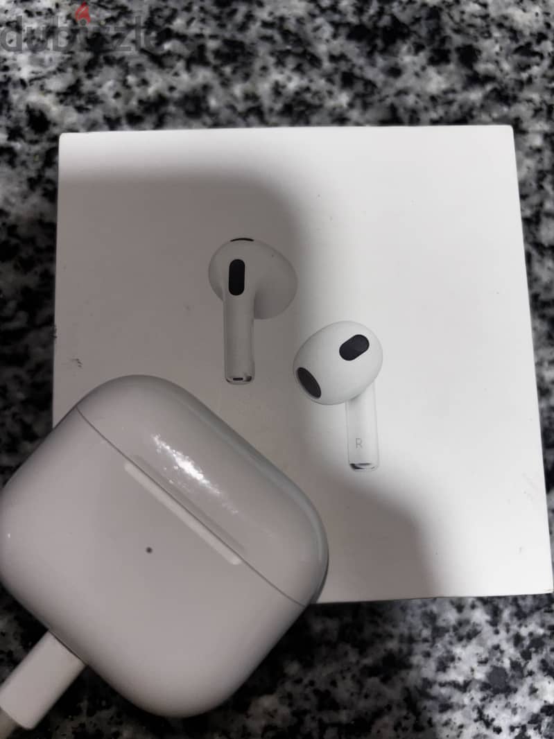 Apple airpods 3 5