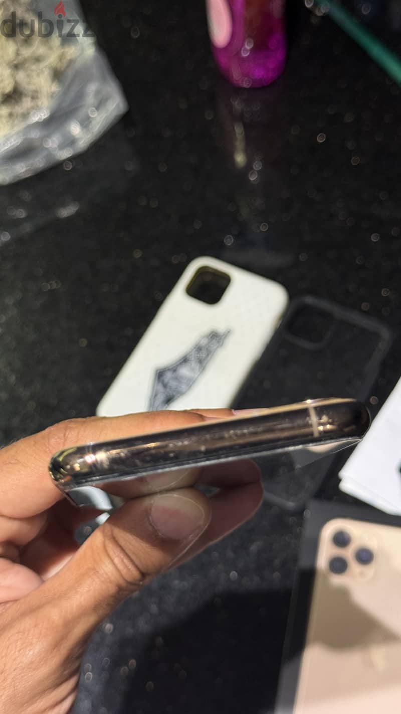 iPhone 11pro 8