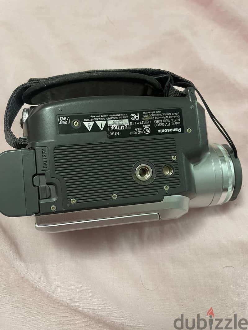 camera 6
