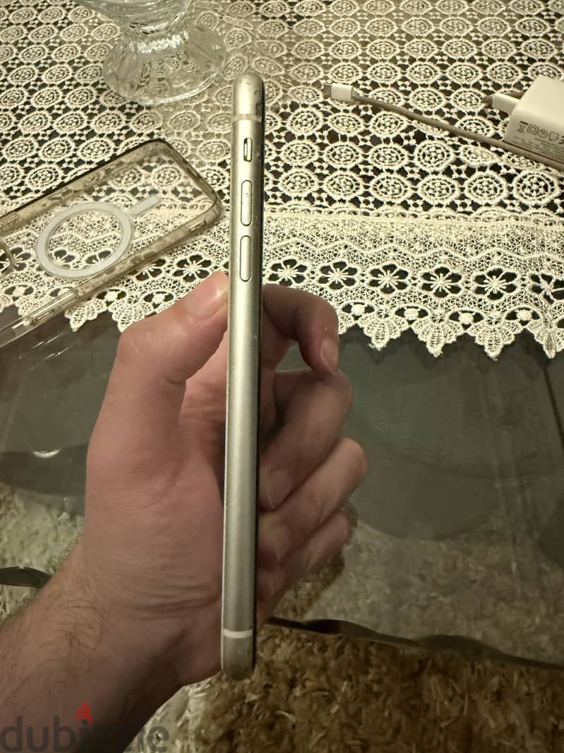 Apple - iPhone 11 1