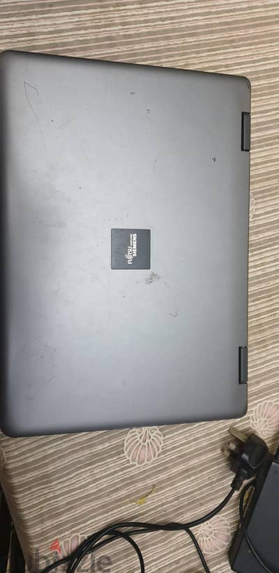  للبيع لابتوب Fujitsu Siemens ESPRIMO Mobile V5505