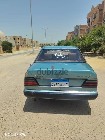 مرسيدس بنز اي 200 1991