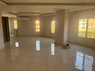 Apartment for rent in the 8th District of Sheikh Zayed; includes air conditioning and water heaters, and features a prime location and a wonderful vie