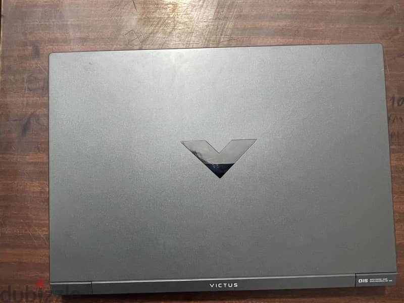 Hp victus 1