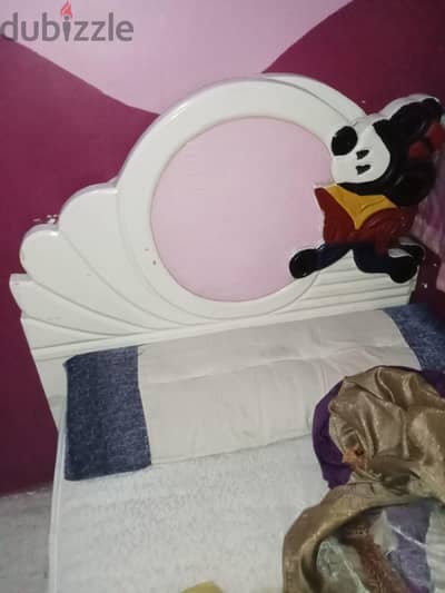 سرير اطفال خشب مقاسه متر