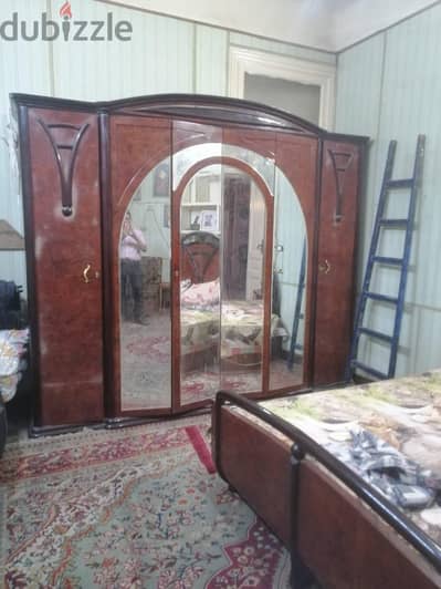 غرفة نوم حجم كبير