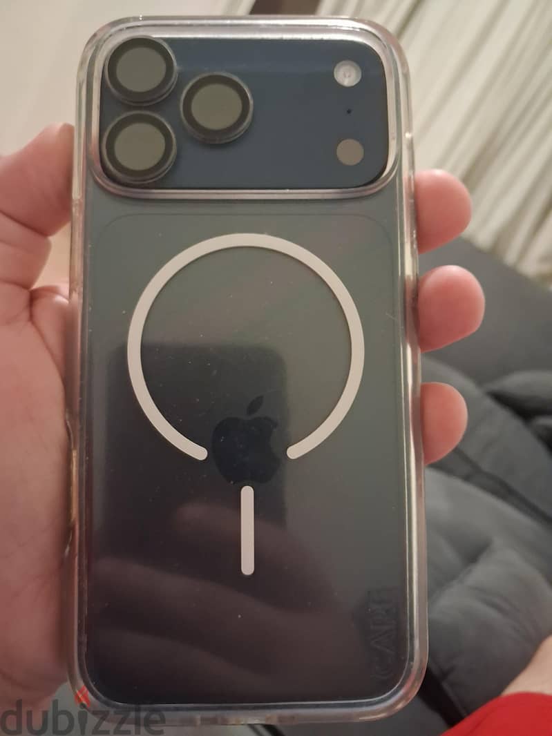 Apple - iPhone 17 Pro Max 1