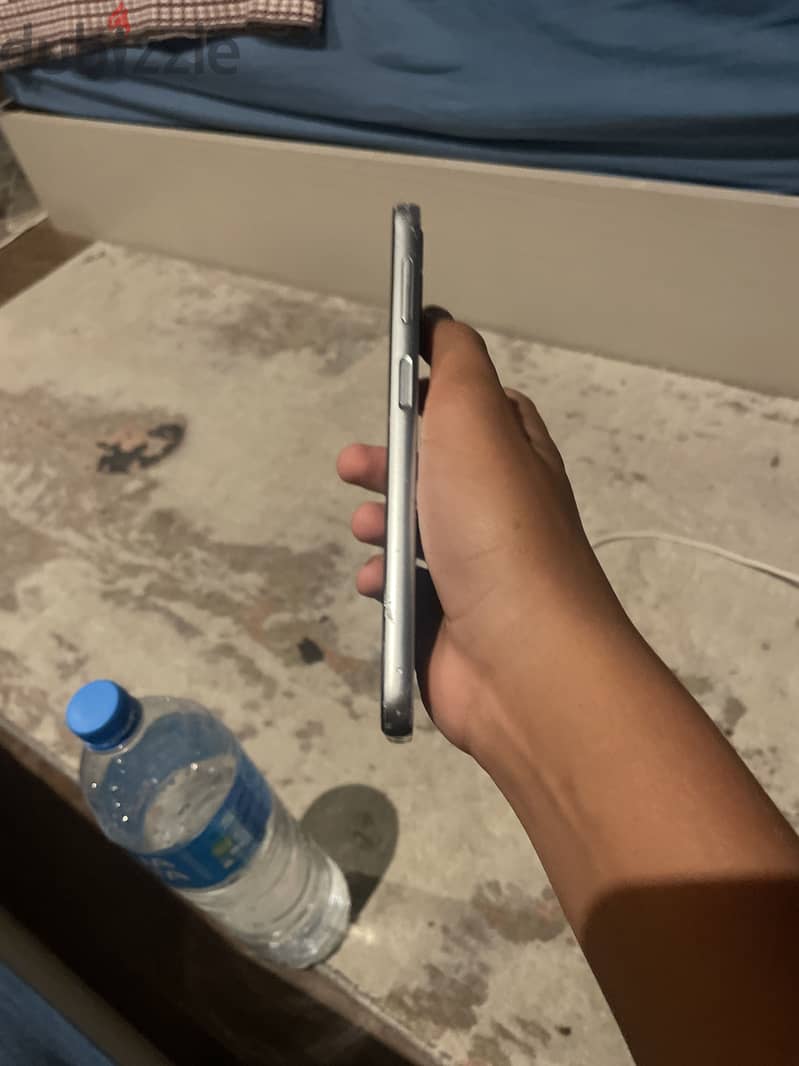 Samsung A24 1