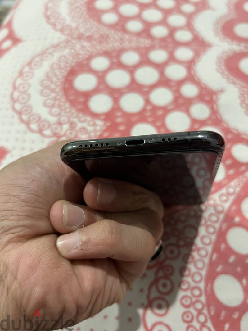 Apple - iPhone 11 Pro 2