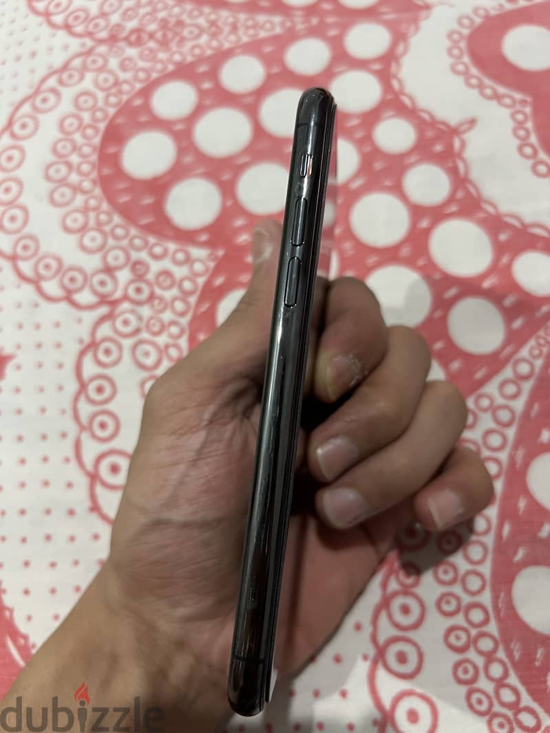 Apple - iPhone 11 Pro 4