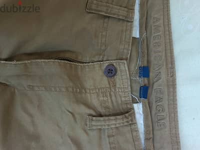 بنطلون كارغو باللون البني  American Eagle