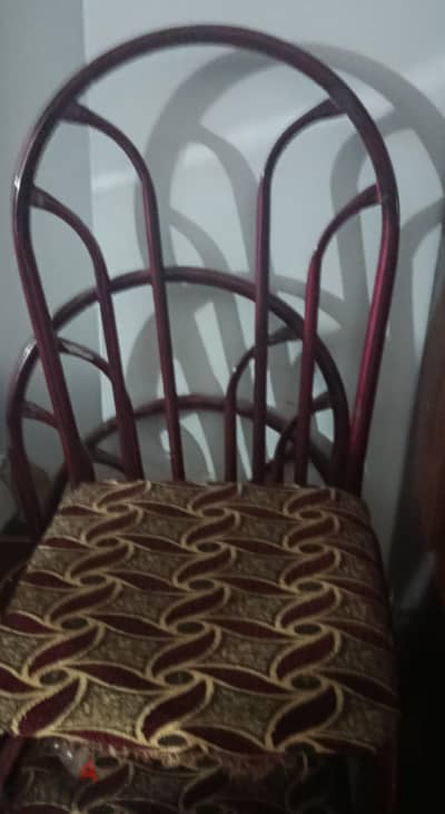 سفره برخامه واربع كراسي