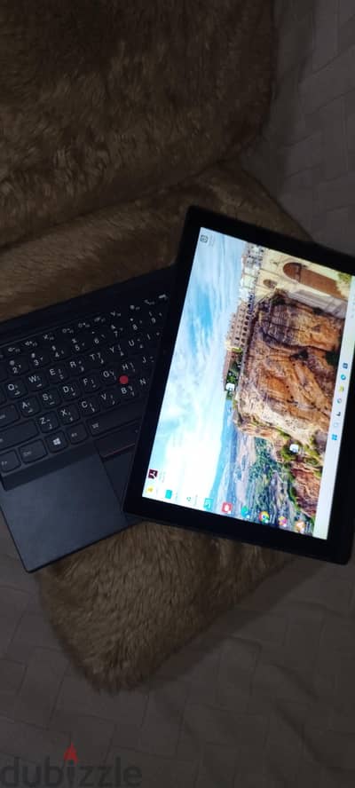 لابتوب/تابلت **Lenovo ThinkPad X1 Tablet Gen 2