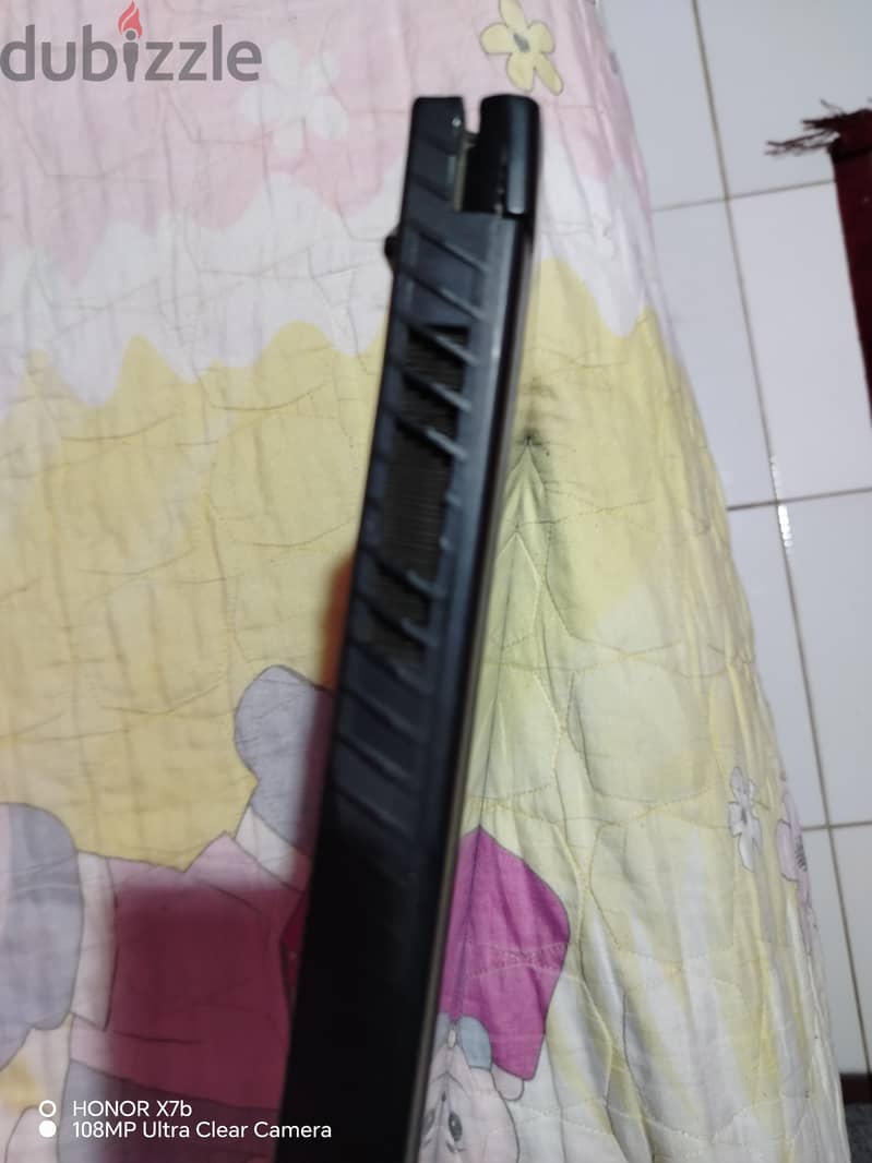Msi laptop 10th Gen i7 2