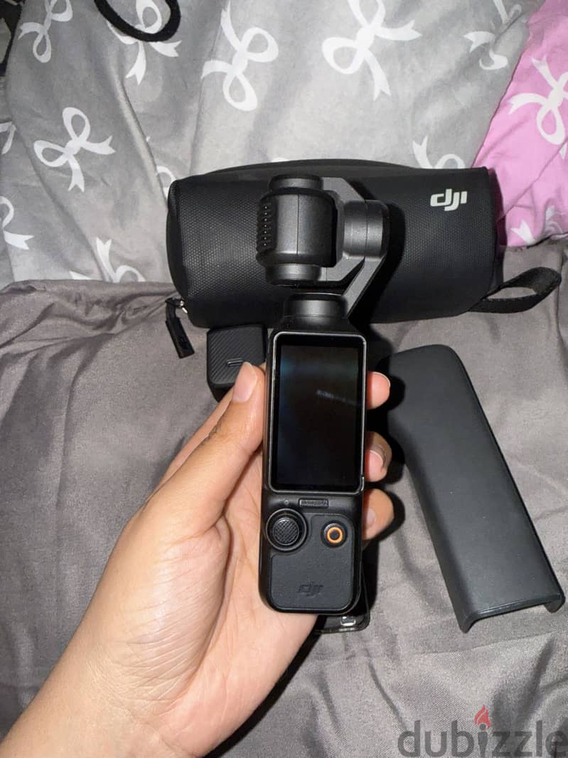 DJI Osmo Pocket 3 Creator Combo 2