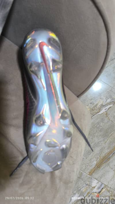 جزمه نايك