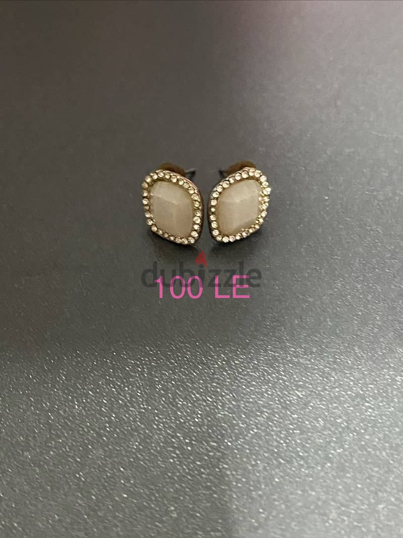 Accessories for sale 7