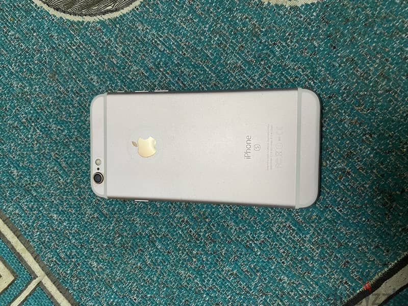 Apple - iPhone 6S 4