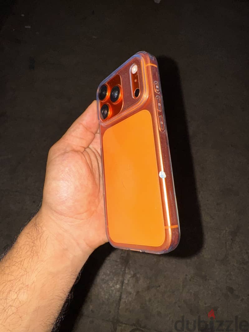 Apple iPhone 17 Pro waterproof with box 3