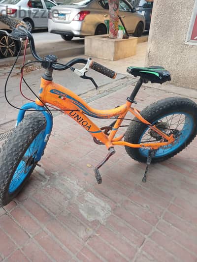 عجلة دبابه Fat Bike UNIQA ATX-2.0 مقاس 20 بحالة جيدة