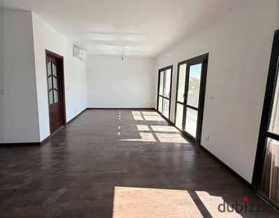 Unique apartment with Kitchen and Air Conditioners ready to move in Beverly Hills