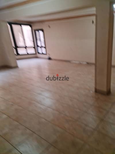 شقة ١٦٠م  بشارع جدة للبيع بجد المهندسين