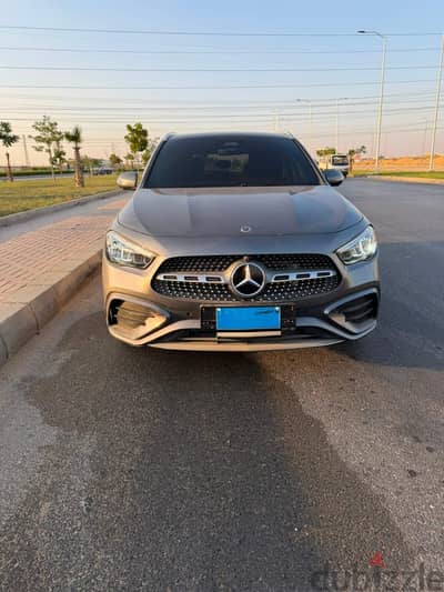 مرسيدس بنز سي إل إيه 200 2025