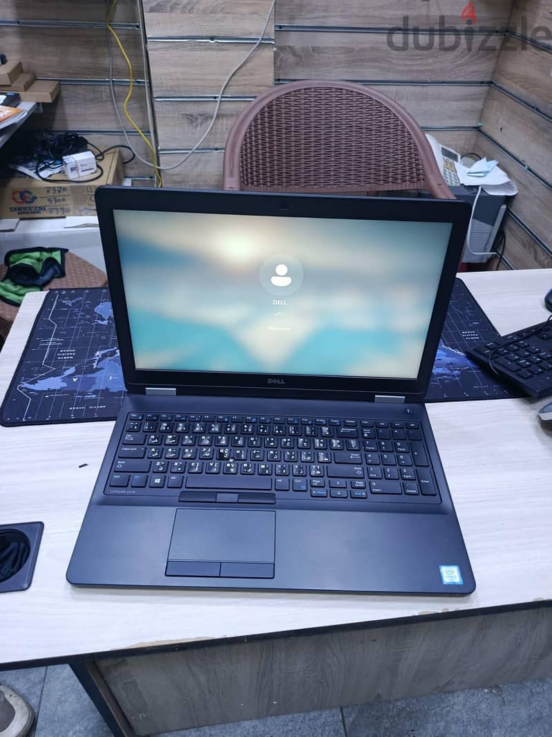 Dell Latitude E5570 1