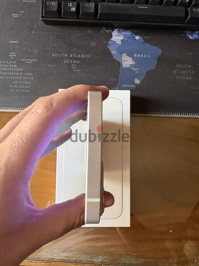 Apple - iPhone 13 7