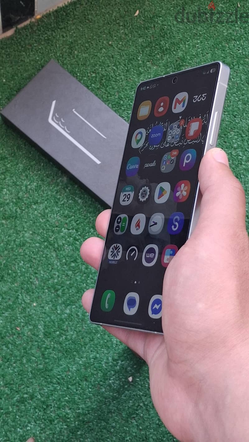 Samsung S25 Ultra 1