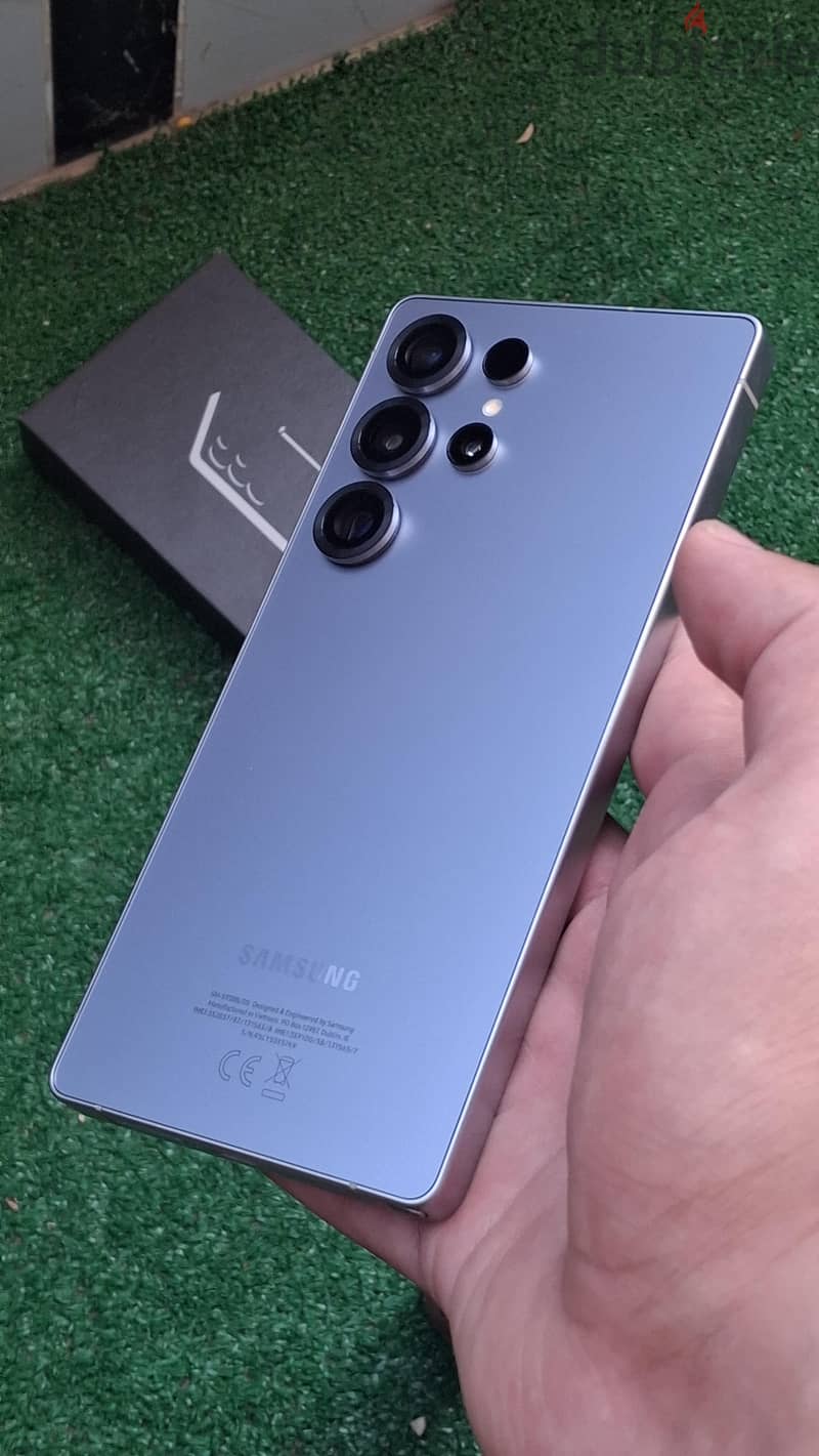 Samsung S25 Ultra 4