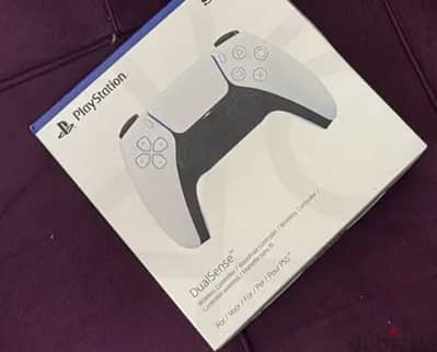 للبيع يد PS5 DualSense أصلية