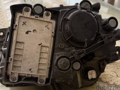 فانوس أمامي سفلي  يمين توسان NX4 موديل ٢٠٢٥