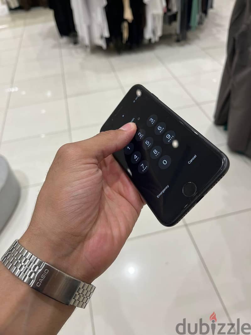 Apple - iPhone 8 3