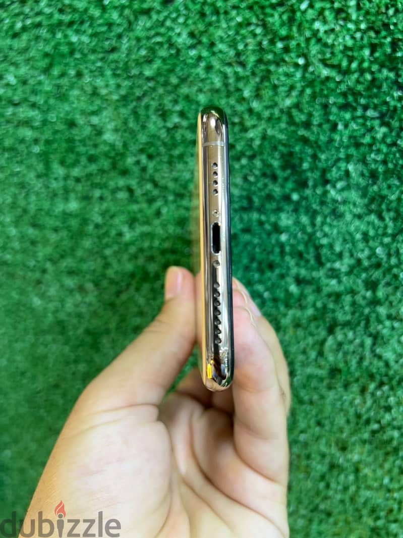 Apple - iPhone XS Max 8