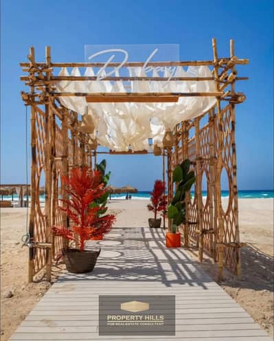 Receive your finishing chalet at a special price directly on the lagoon with a sea view in D Bay, North Coast