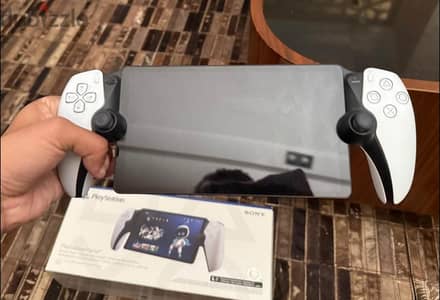 ps portal PS5 + شنطه هديه