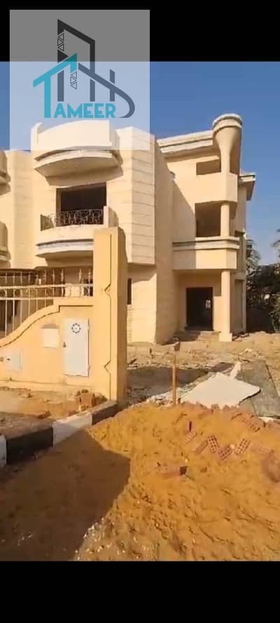 توين هاوس للبيع بكمبوند جولدن هايتس بمساحة 333متر