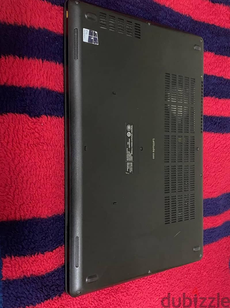 Dell Latitude 5580 1