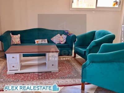 Apartment for sale in Sidi Gaber with open view and complete meters