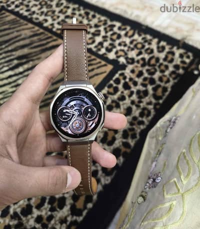Honor Watch 5 Ultra Titanium - بحالة الزيرو  - كامله المشتملات