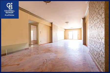 Apartment for sale - Kafr Abdo (Sakina bint Al-Hussein) 225 sqm - Super luxe, Ready To Move.