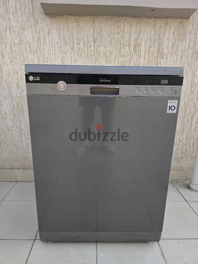 غسالة أطباق LG كوري 14 فرد – Inverter Direct Drive – حالة ممتازة