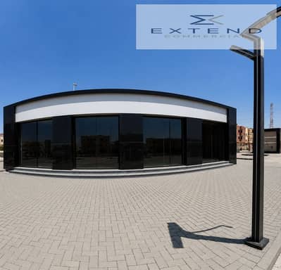 Clothing store for rent in October Gardens with prices starting at 30,000 pounds and a distinctive facade