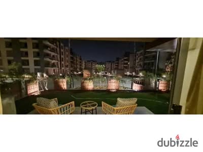 Furnished Ground floor with garden for Rent in Azad Compound , New Cairo  Sunning view with Garden and pool view  Fully furnished