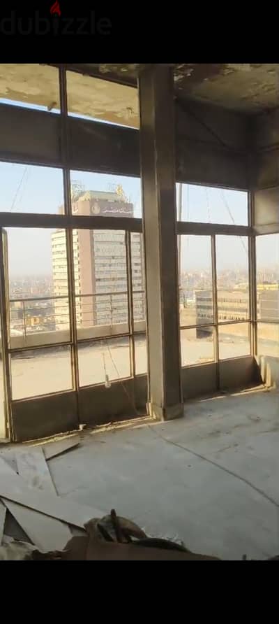 روف تجارى للايجار يصلح كافيه او فندق  او مطعم فيوم ممتاز