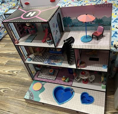 Doll house