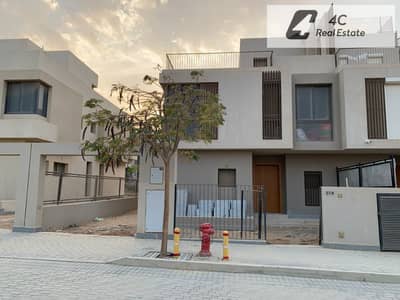 Townhouse Middle 234 sqm for Sale in Sodic East Ultra Super Lux Finishing Prime Elevated Location | Owner Direct