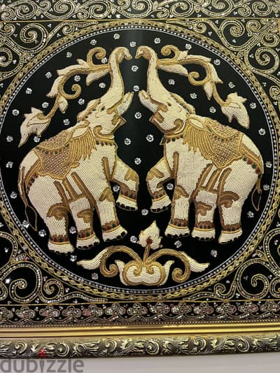 برواز فيلة كالاجا مطرز يدوياً | Handmade Burmese Kalaga Elephant Art