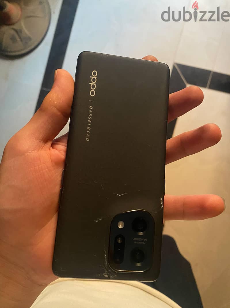 OPPO Find X5 7